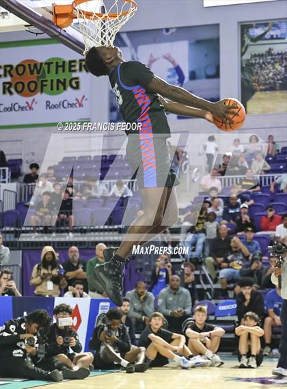 Thumbnail 3 in City of Palms Slam Dunk Contest photogallery.