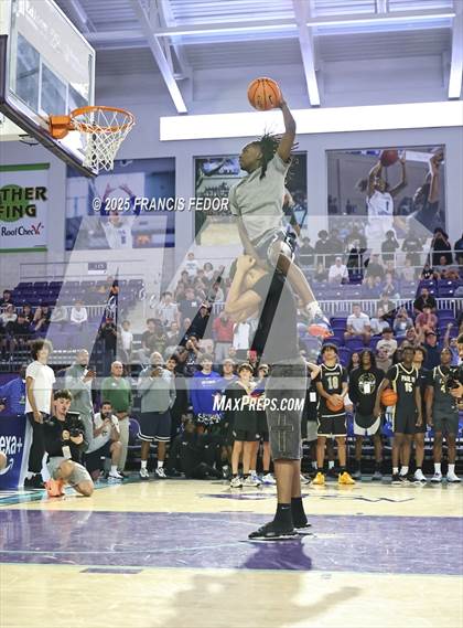 Thumbnail 3 in City of Palms Slam Dunk Contest photogallery.