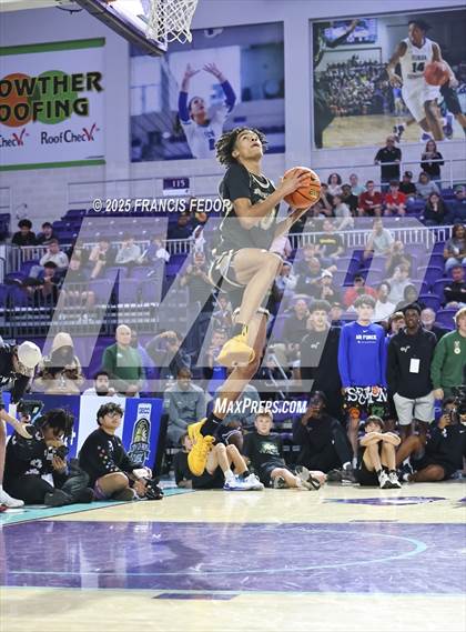 Thumbnail 1 in City of Palms Slam Dunk Contest photogallery.