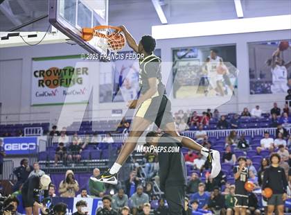 Thumbnail 3 in City of Palms Slam Dunk Contest photogallery.