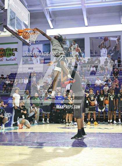 Thumbnail 3 in City of Palms Slam Dunk Contest photogallery.