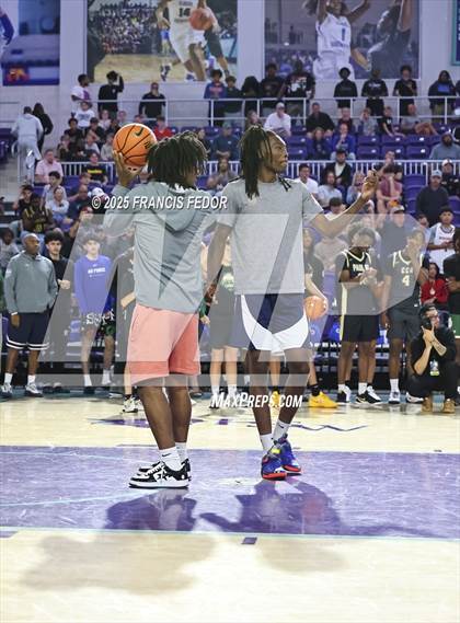 Thumbnail 3 in City of Palms Slam Dunk Contest photogallery.