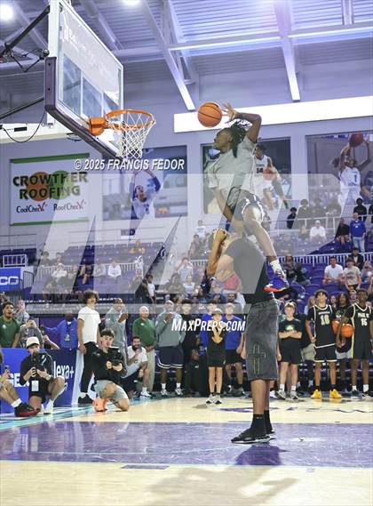 Thumbnail 3 in City of Palms Slam Dunk Contest photogallery.