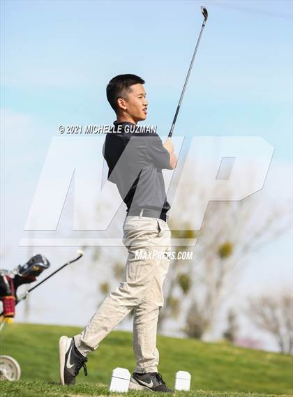 Thumbnail 1 in Jack Tone Boys Golf Meet photogallery.