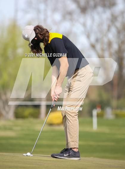 Thumbnail 1 in Jack Tone Boys Golf Meet photogallery.