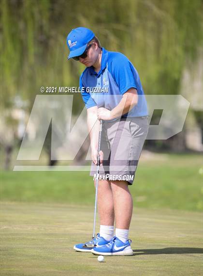 Thumbnail 3 in Jack Tone Boys Golf Meet photogallery.