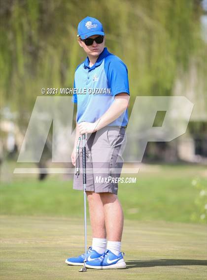 Thumbnail 2 in Jack Tone Boys Golf Meet photogallery.
