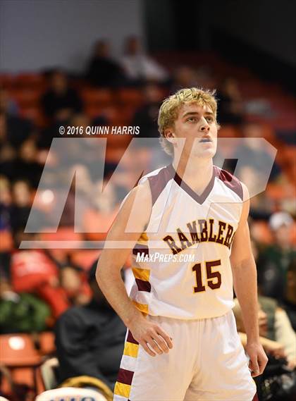 Thumbnail 3 in Loyola Academy vs. Niles Notre Dame (Chicago Elite Classic) photogallery.