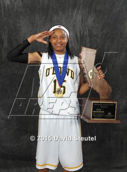 Thumbnail 1 in Bishop O'Dowd (CIF State D3 Award Photos) photogallery.