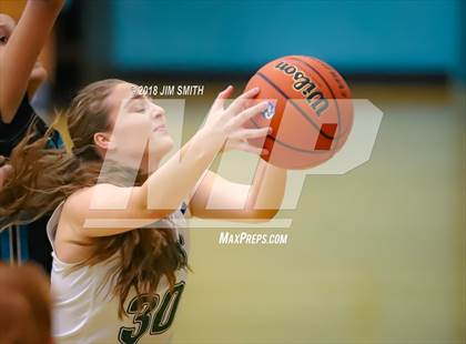 Thumbnail 3 in Rio Rancho vs. Del Norte (APS Metro Tournament) photogallery.