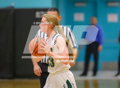 Thumbnail 3 in Rio Rancho vs. Del Norte (APS Metro Tournament) photogallery.