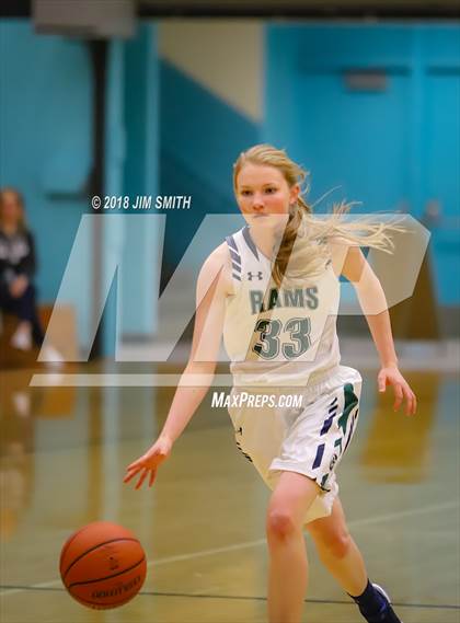 Thumbnail 1 in Rio Rancho vs. Del Norte (APS Metro Tournament) photogallery.