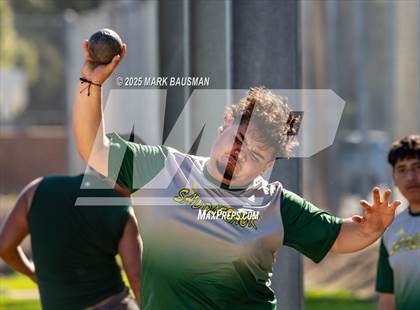 Thumbnail 2 in VR vs. Santa Ana photogallery.