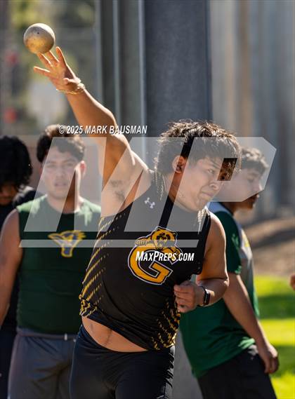 Thumbnail 3 in VR vs. Santa Ana photogallery.