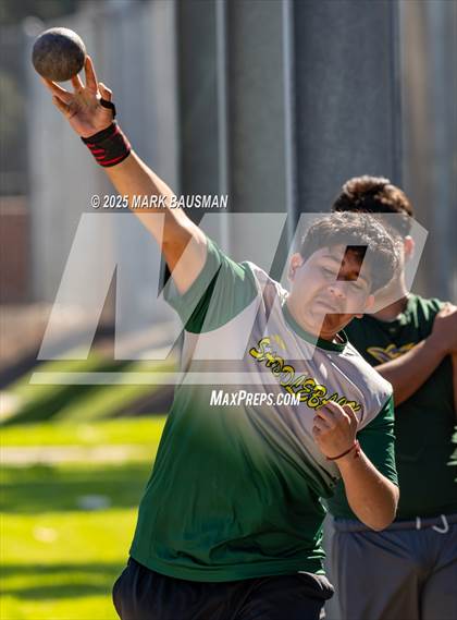 Thumbnail 1 in VR vs. Santa Ana photogallery.