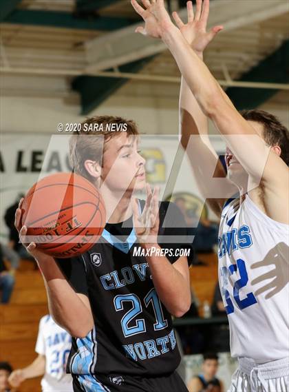 Thumbnail 1 in Davis vs. Clovis North photogallery.