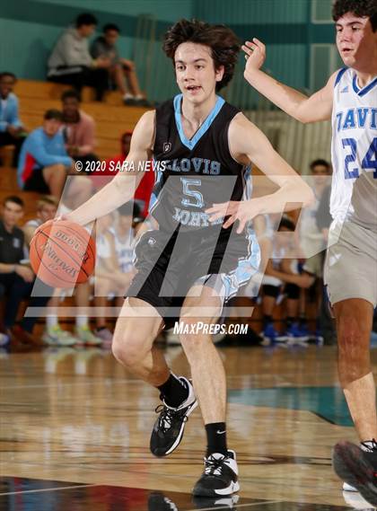 Thumbnail 3 in Davis vs. Clovis North photogallery.
