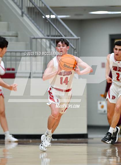Thumbnail 2 in Dardanelle vs Berryville (AAA 4A- North Regional first round) photogallery.