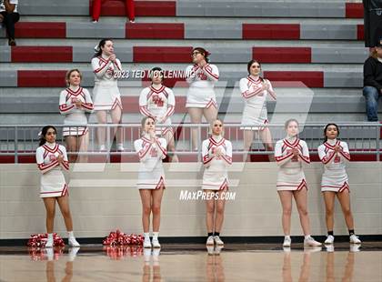 Thumbnail 1 in Dardanelle vs Berryville (AAA 4A- North Regional first round) photogallery.