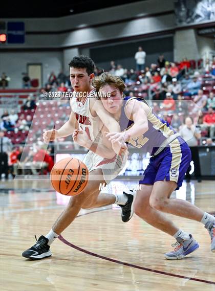 Thumbnail 3 in Dardanelle vs Berryville (AAA 4A- North Regional first round) photogallery.