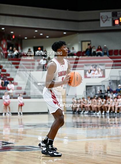Thumbnail 3 in Dardanelle vs Berryville (AAA 4A- North Regional first round) photogallery.