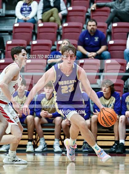 Thumbnail 1 in Dardanelle vs Berryville (AAA 4A- North Regional first round) photogallery.