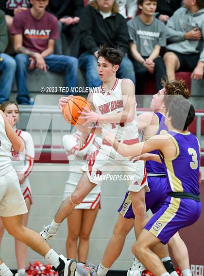 Thumbnail 3 in Dardanelle vs Berryville (AAA 4A- North Regional first round) photogallery.