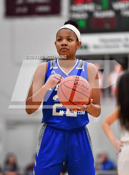 Thumbnail 2 in Central Arkansas Christian vs. Paris (AAA 3A Regional Playoff) photogallery.