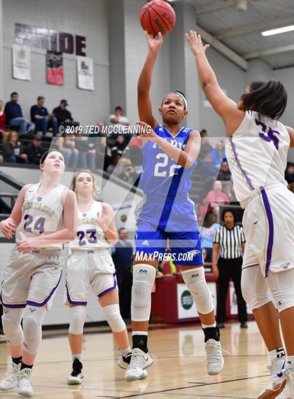 Thumbnail 1 in Central Arkansas Christian vs. Paris (AAA 3A Regional Playoff) photogallery.
