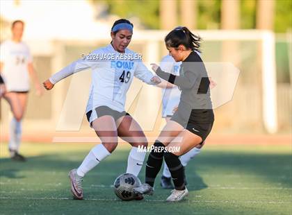 Thumbnail 2 in El Camino Real @ Granada Hills Charter photogallery.