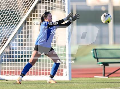 Thumbnail 1 in El Camino Real @ Granada Hills Charter photogallery.