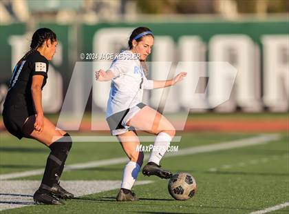 Thumbnail 1 in El Camino Real @ Granada Hills Charter photogallery.