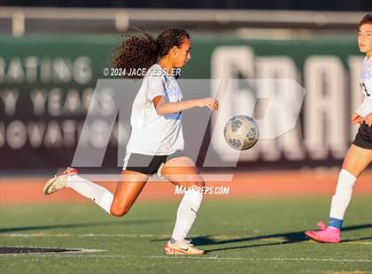 Thumbnail 2 in El Camino Real @ Granada Hills Charter photogallery.