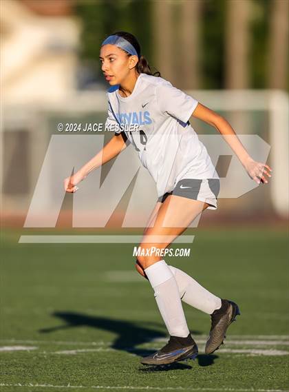 Thumbnail 2 in El Camino Real @ Granada Hills Charter photogallery.