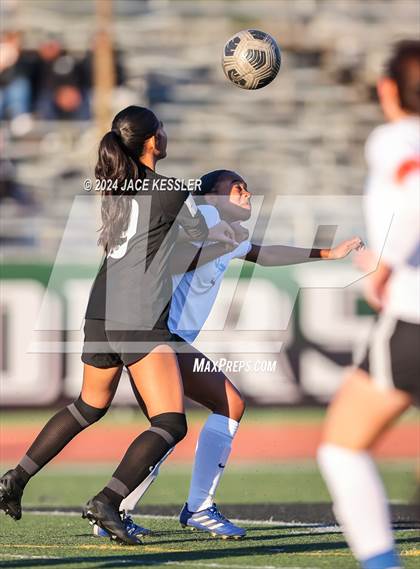 Thumbnail 3 in El Camino Real @ Granada Hills Charter photogallery.