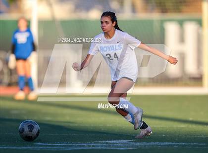 Thumbnail 1 in El Camino Real @ Granada Hills Charter photogallery.