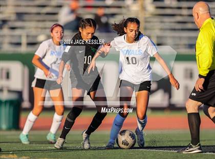 Thumbnail 2 in El Camino Real @ Granada Hills Charter photogallery.