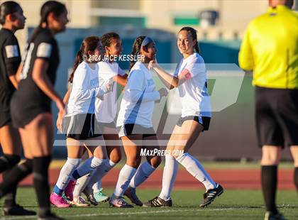 Thumbnail 2 in El Camino Real @ Granada Hills Charter photogallery.
