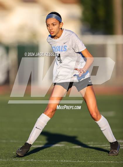 Thumbnail 1 in El Camino Real @ Granada Hills Charter photogallery.
