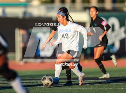 Thumbnail 1 in El Camino Real @ Granada Hills Charter photogallery.