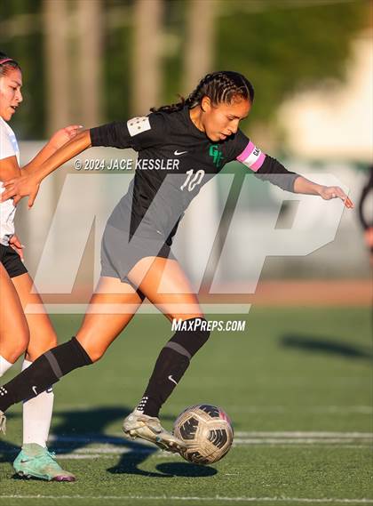 Thumbnail 1 in El Camino Real @ Granada Hills Charter photogallery.