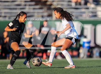 Thumbnail 1 in El Camino Real @ Granada Hills Charter photogallery.