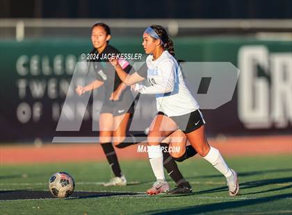 Thumbnail 1 in El Camino Real @ Granada Hills Charter photogallery.