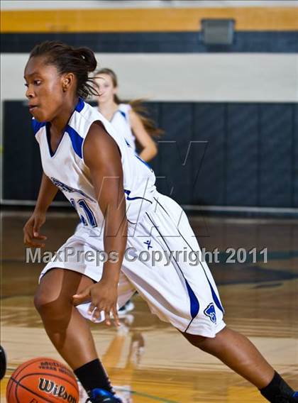 Thumbnail 1 in Dickinson vs Cypress Creek (McDonald's Texas Invitational) photogallery.