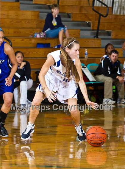 Thumbnail 2 in Dickinson vs Cypress Creek (McDonald's Texas Invitational) photogallery.