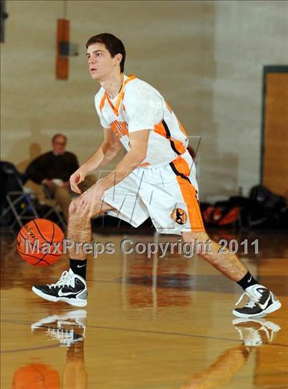 Thumbnail 2 in Harrisburg Christian vs. Antietam photogallery.