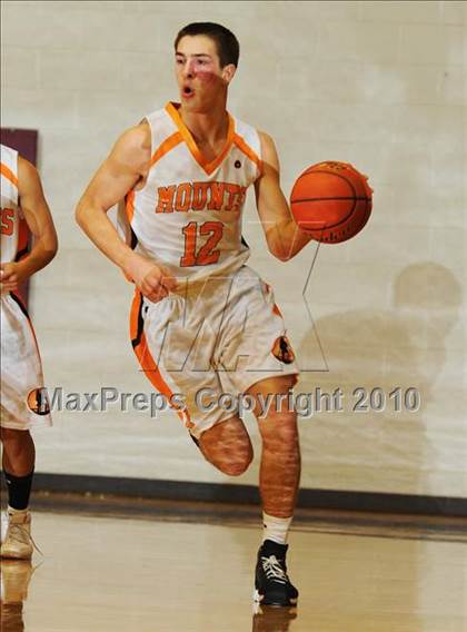 Thumbnail 1 in Harrisburg Christian vs. Antietam photogallery.