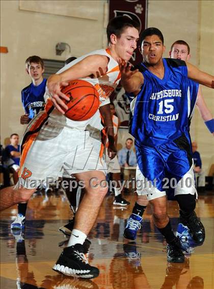 Thumbnail 1 in Harrisburg Christian vs. Antietam photogallery.