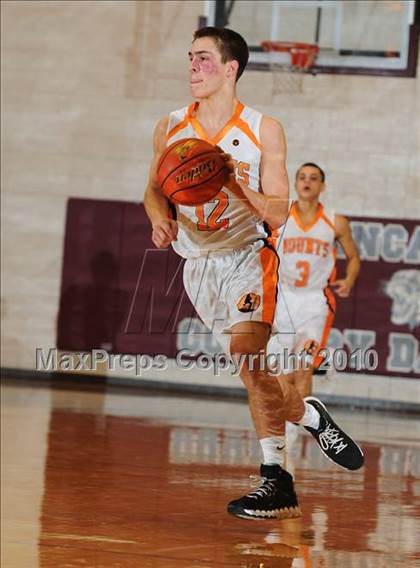 Thumbnail 2 in Harrisburg Christian vs. Antietam photogallery.