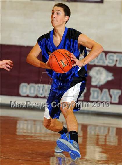 Thumbnail 1 in Harrisburg Christian vs. Antietam photogallery.